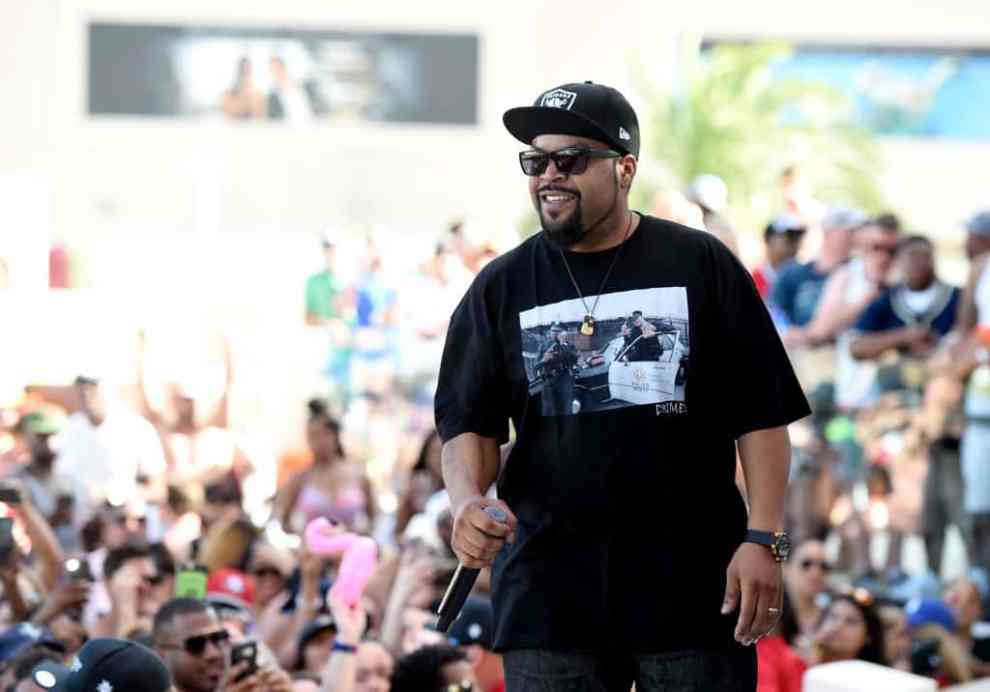 Rapper Ice Cube performs at Daylight Beach Club at the Mandalay Bay Resort and Casino on May 6, 2017 in Las Vegas, Nevada. (Photo by David Becker/Getty Images for Daylight Beach Club)