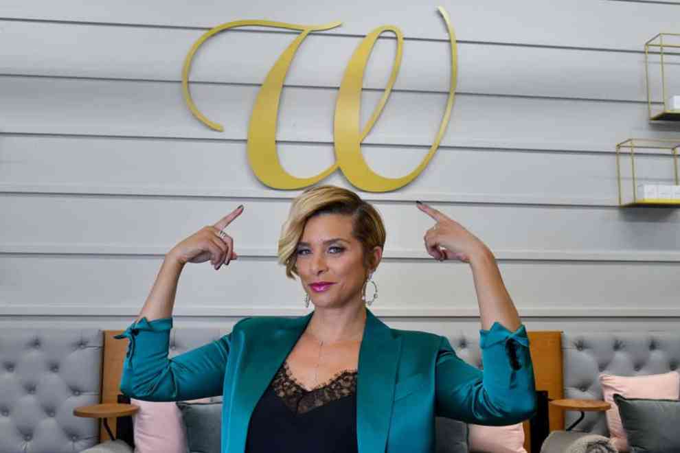 WASHINGTON, DC - OCTOBER 17: TV personality Robyn Dixon poses at the DSW Grand Opening of W Nail Bar on October 17, 2019.