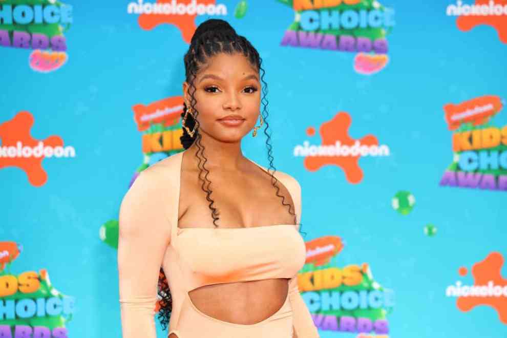 LOS ANGELES, CALIFORNIA - MARCH 04: Halle Bailey attends the 2023 Nickelodeon Kids' Choice Awards at Microsoft Theater on March 04, 2023 in Los Angeles, California.