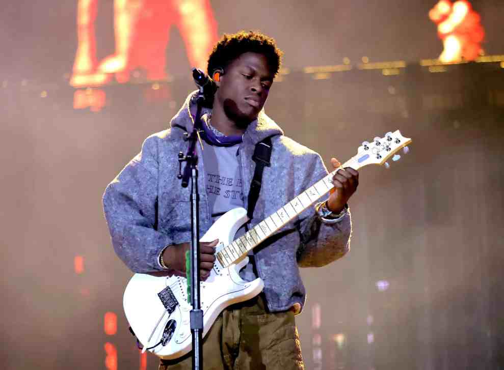 Daniel Caesar Announces Tour Dates