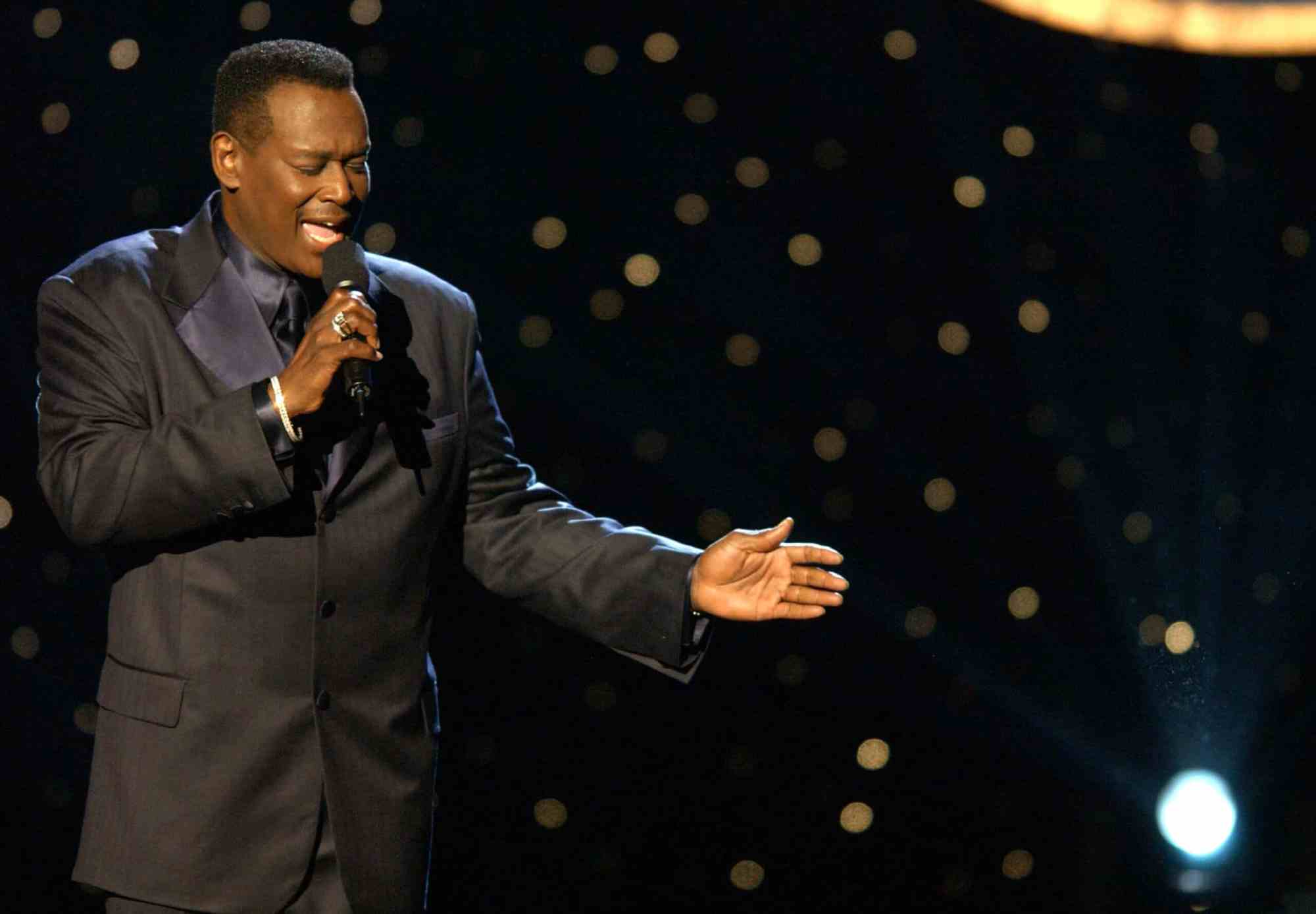 Grammy Museum Set to Unveil Luther Vandross Exhibit WBLS