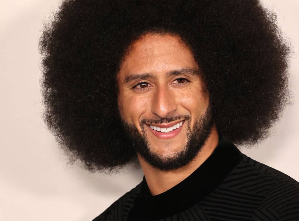 Colin Kaepernick Memoir The Perilous Fight Debuts At No . 1 On New York Times Best Sellers List