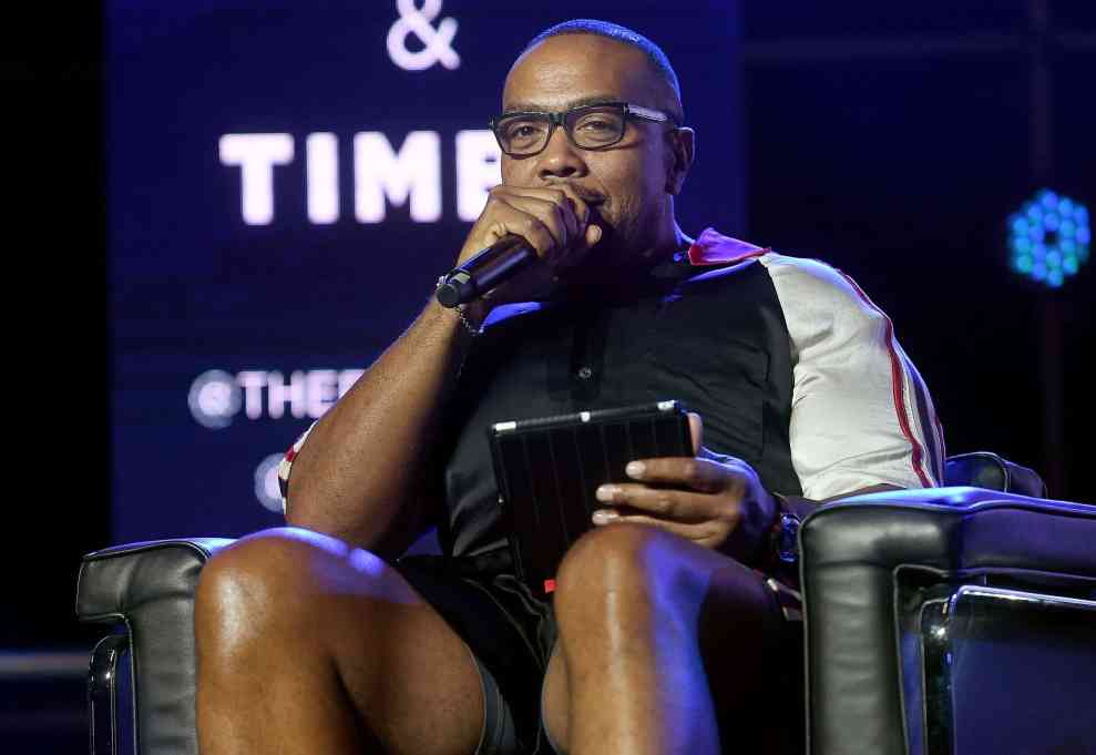 timbaland defends r. kelly