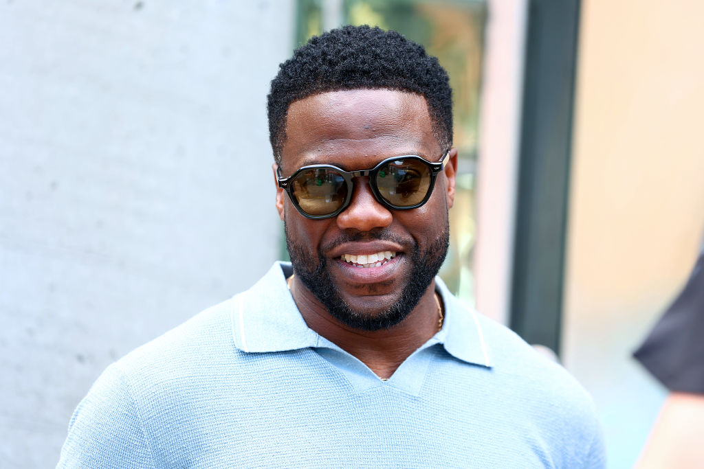 Kevin Hart Receives Mark Twain Prize For Humor