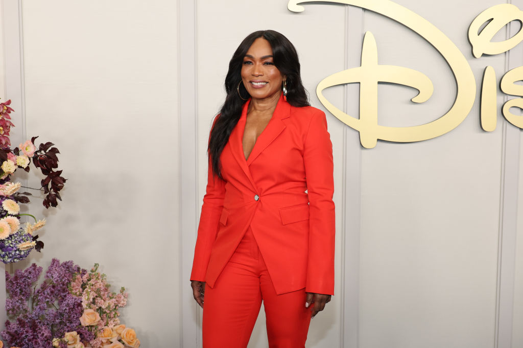 Angela Bassett Reacts To The Death of ‘9-1-1’ Crew Member