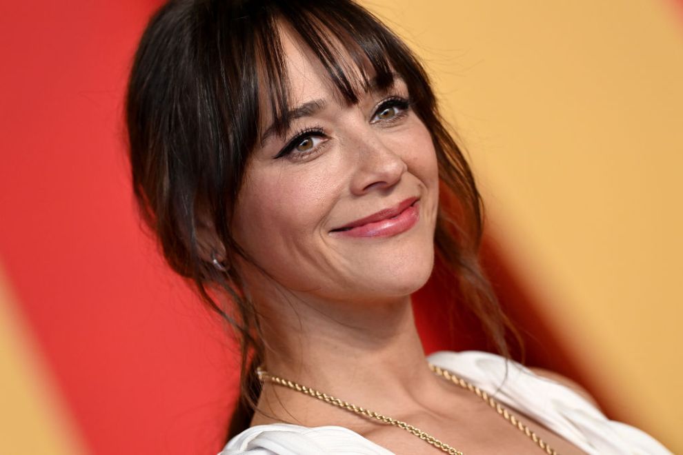 BEVERLY HILLS, CALIFORNIA - MARCH 10: Rashida Jones attends the 2024 Vanity Fair Oscar Party hosted by Radhika Jones at Wallis Annenberg Center for the Performing Arts on March 10, 2024 in Beverly Hills, California.