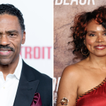 ayollar kiyimidagi ayol yigitlar