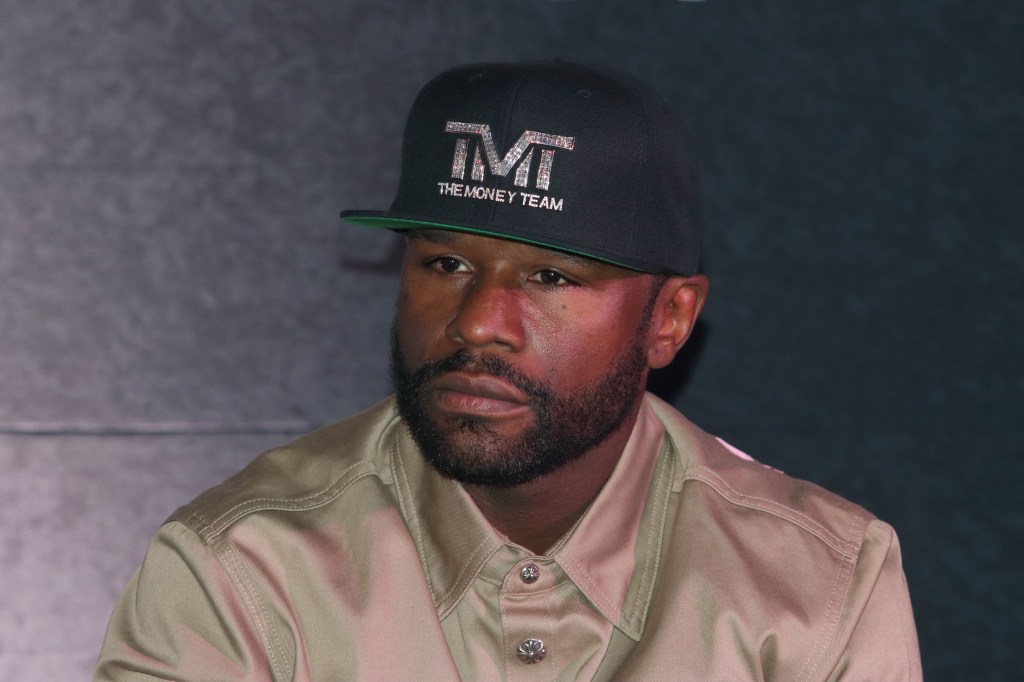 Floyd Mayweather Sued For $105K Unpaid Private Jet Bill