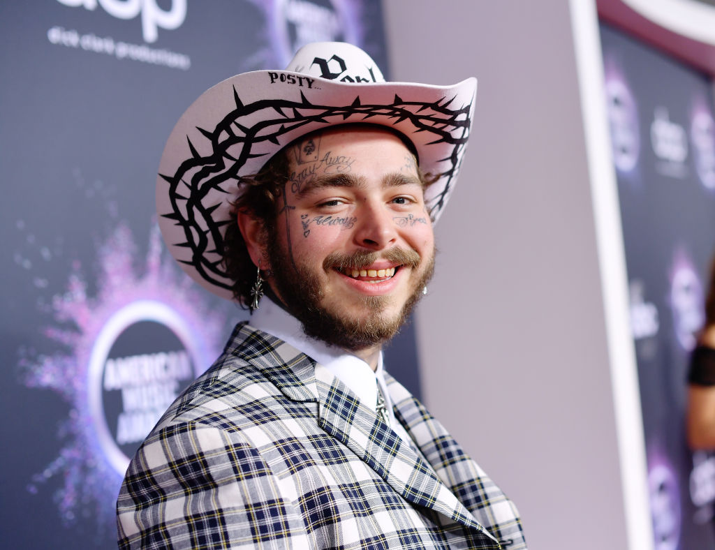Post Malone Pays Tribute to Late Marshawn Kneeland During NFL Thanksgiving Halftime Show