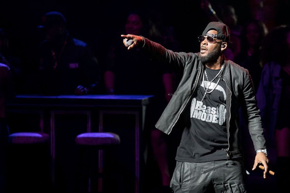 AUSTIN, TX - MARCH 03: Singer-songwriter R. Kelly performs in concert at Bass Concert Hall on March 3, 2017 in Austin, Texas.