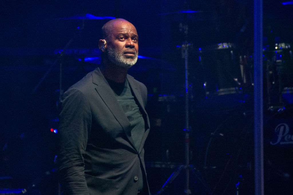 Brian McKnight Condemns Brother Claude for Revealing Niko’s Death