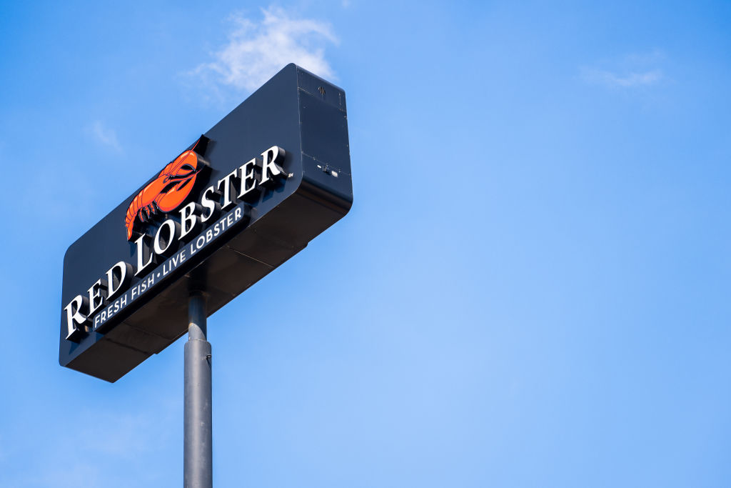 Red Lobster Relaunches Crabfest With New Seafood Boil Option