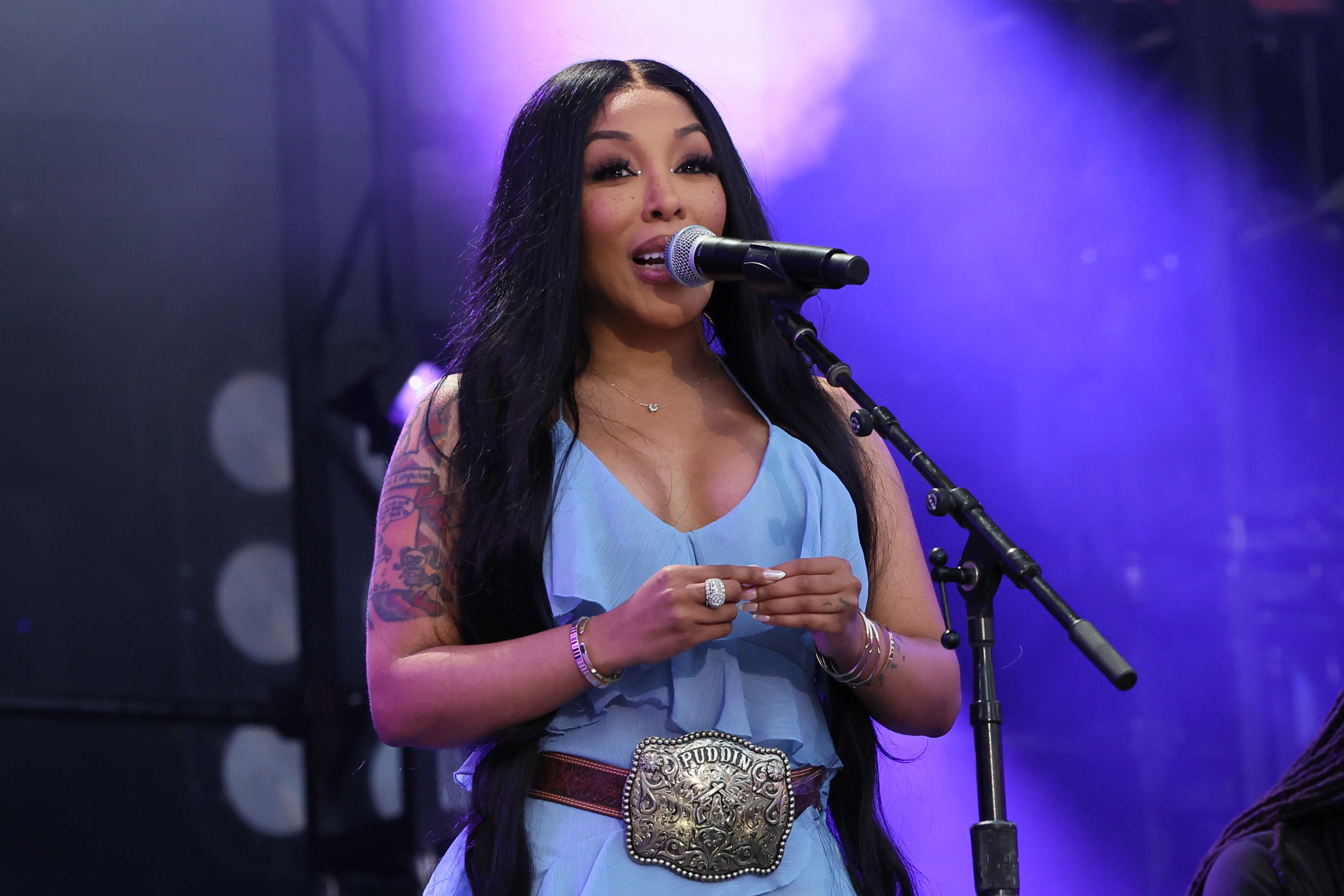 K. Michelle Gets Emotinal As Illegal Butt Injections Begin Leaking - WBLS
