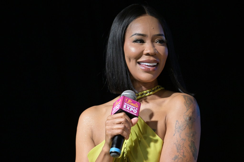 Deelishis Sarcastically Claps Back at Ex-Husband Raymond Santana