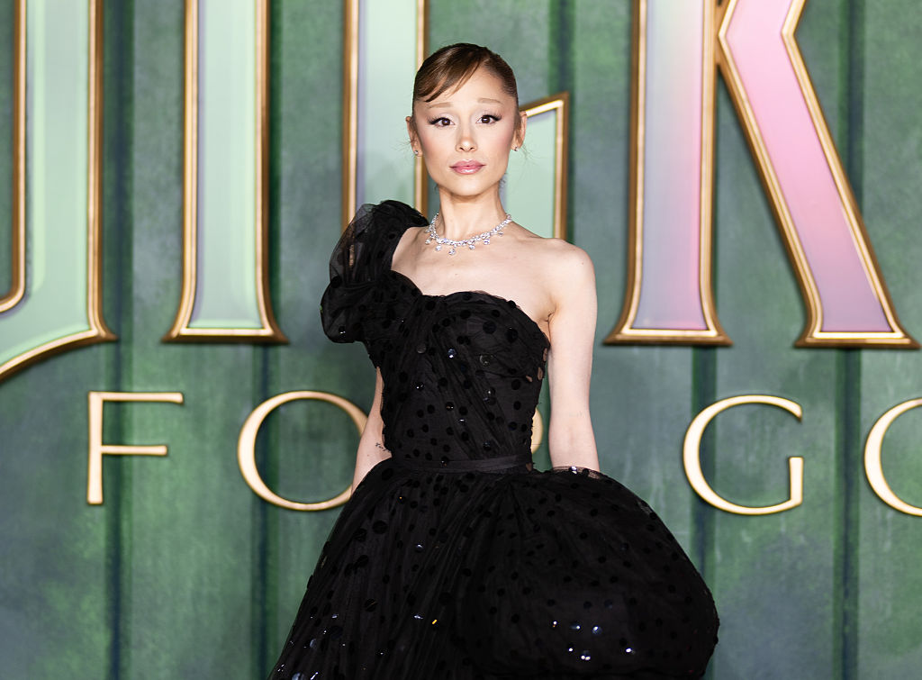 Man Who Grabbed Ariana Grande At Recent Red Carpet Sentenced To 9 Days In Jail