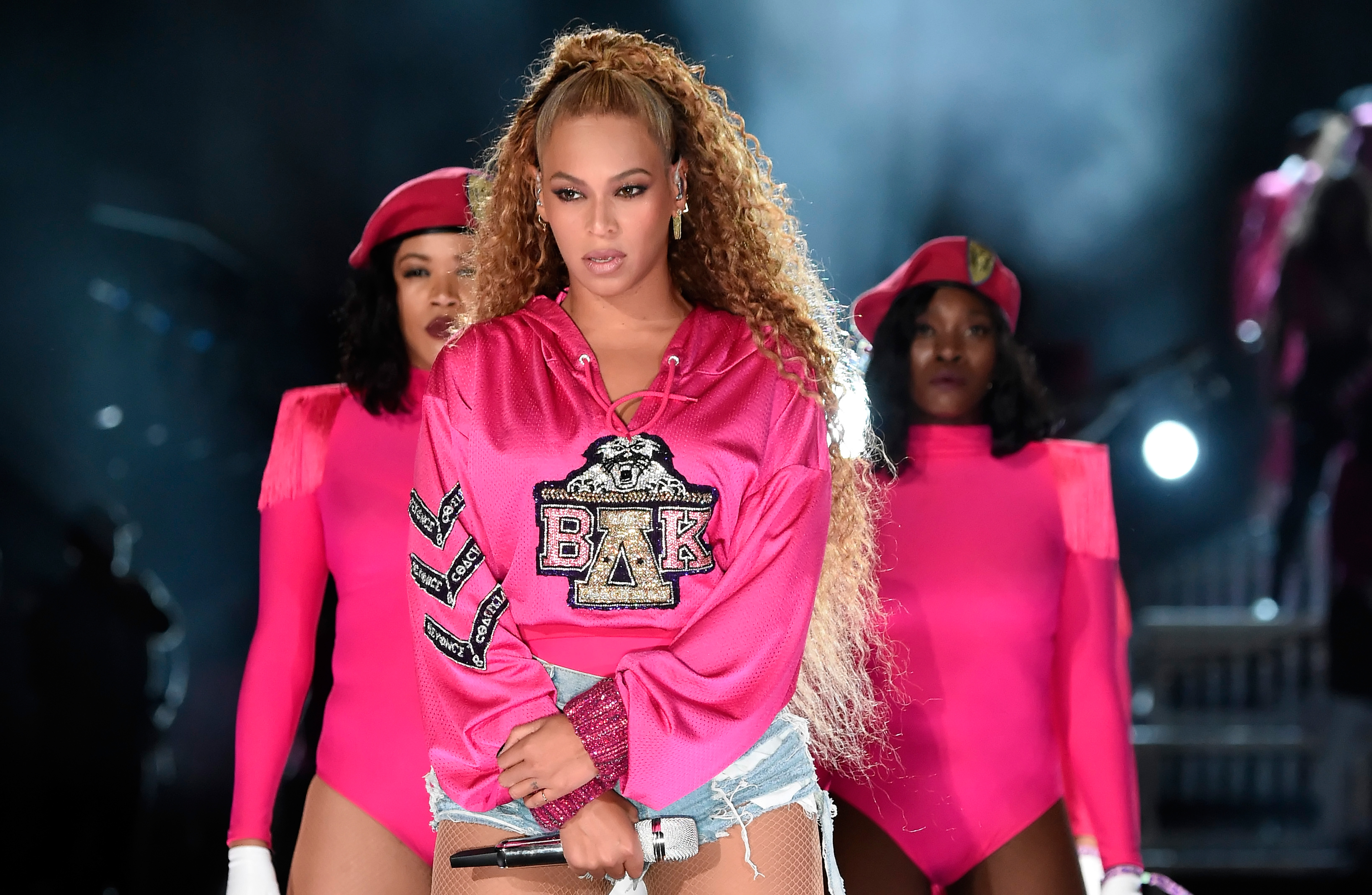 Beyoncé Super Fan Dies By Suicide Months Before Wedding - WBLS