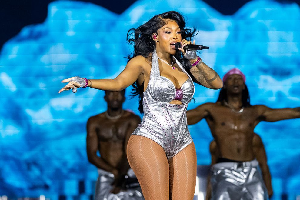 Summer Walker performs at Ford Field on August 07, 2025 in Detroit, Michigan.